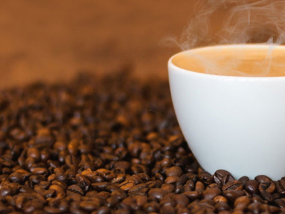 Quelle est la différence entre le café grain et le café soluble ?